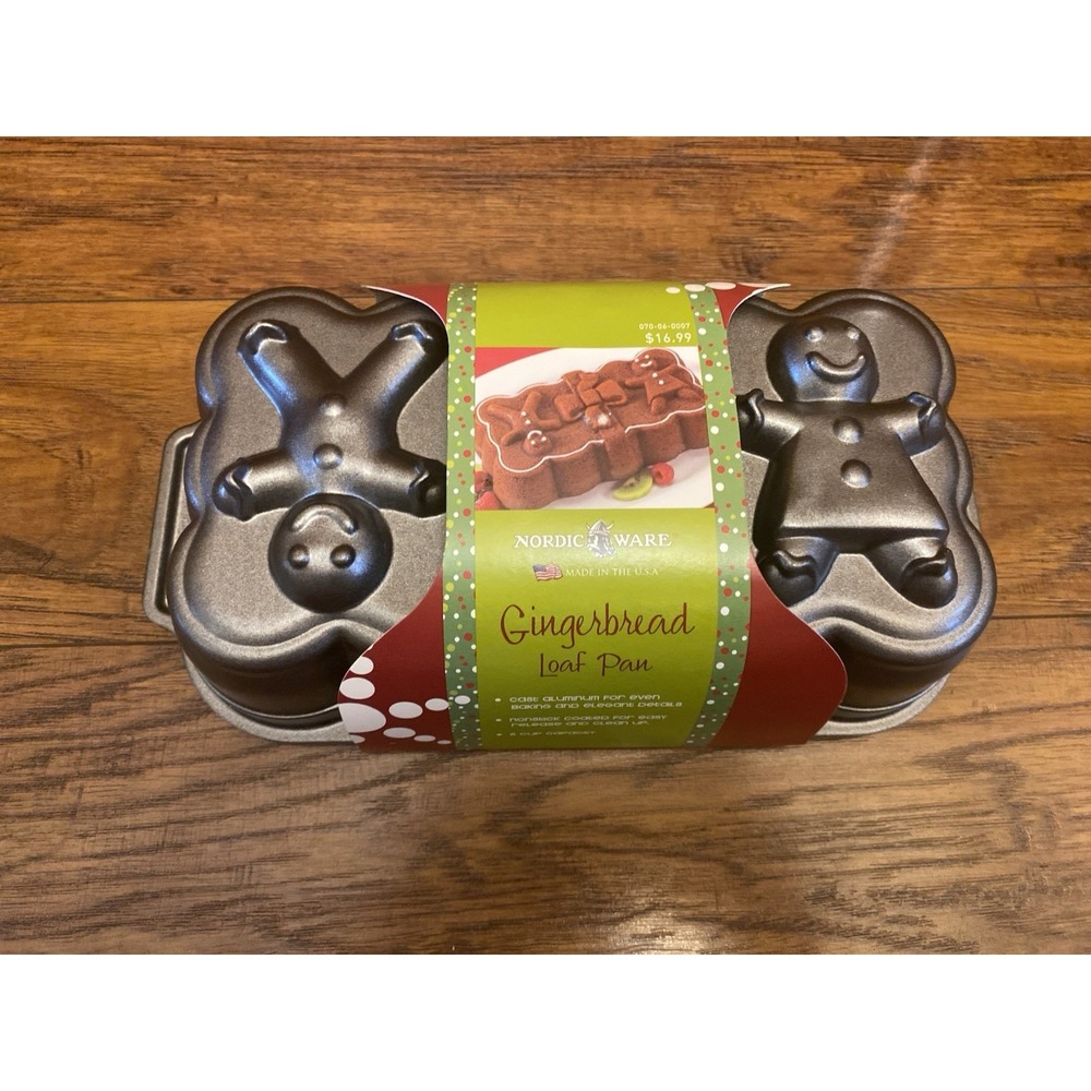 New Nordic Ware Gingerbread Holiday Non-Stick Loaf Pan Christmas Baking Gift